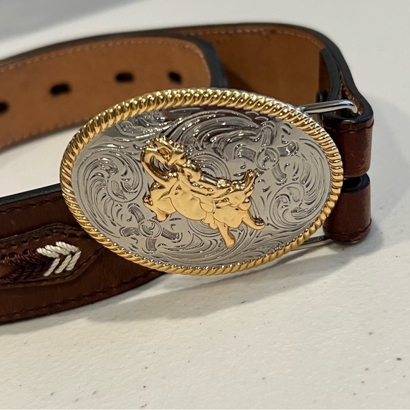 EUC brown leather boy’s cowboy belt - Picture 2 of 5